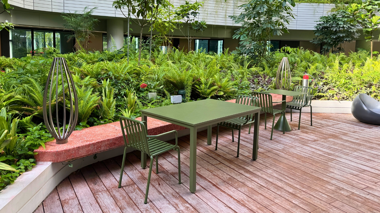 Exterior view of the SIT Punggol campus building.